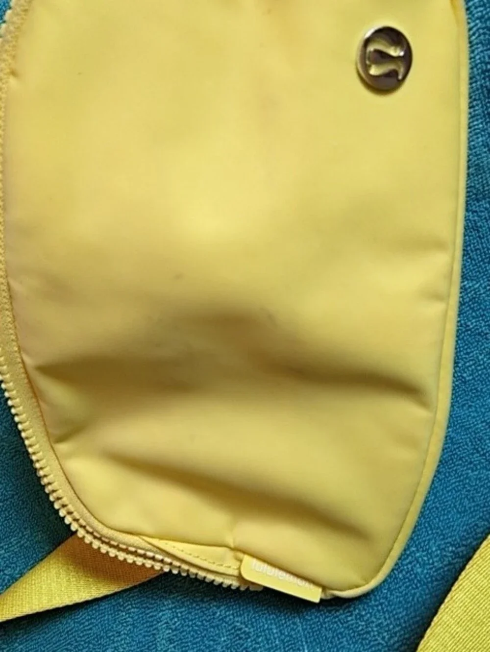 lululemon athletica Yellow Crossbody/Fanny Pack